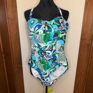 Boden Women's Swimwear in Blue and Green Floral Design 1 Piece Halter Size 6